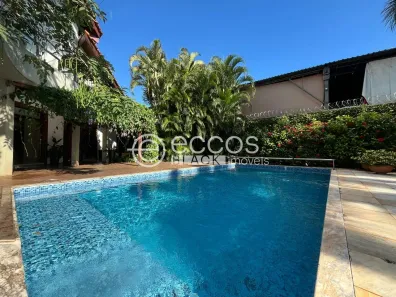 Casa com 4 Quartos à venda, 515m² no Morada da Colina, Uberlândia