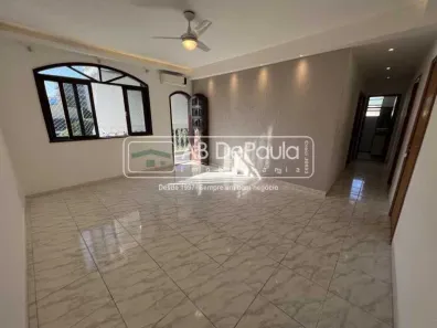 Apartamento com 2 Quartos à venda, 80m² no Vila Valqueire, Rio de Janeiro