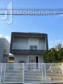 Sobrado com 2 Quartos para alugar, 90m² no São João do Rio Vermelho, Florianópolis
