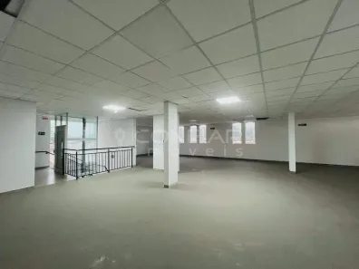Sala Comercial com 1 Quarto para alugar, 120m² no Comasa, Joinville