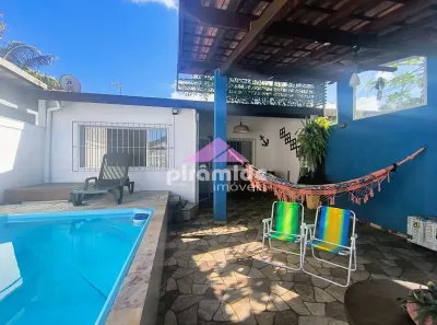 Casa com 3 Quartos para venda ou aluguel, 130m² no Jardim das Gaivotas, Caraguatatuba