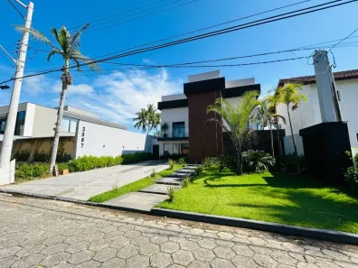 Casa de Condomínio com 4 Quartos à venda, 450m² no Jardim Acapulco, Guarujá
