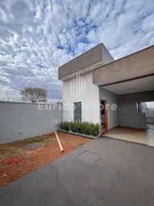 Casa com 3 Quartos à venda, 120m² no Setor Ponta Kayana, Trindade