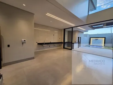 Sobrado com 4 Quartos à venda, 215m² no Jardim Helvécia, Aparecida de Goiânia