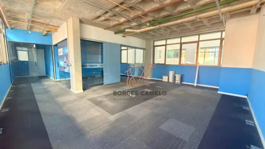 Sala Comercial à venda, 95m² no Santa Efigênia, Belo Horizonte
