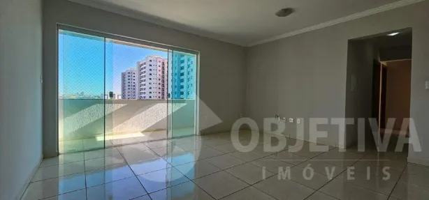 Apartamento com 3 Quartos para alugar, 96m² no Santa Mônica, Uberlândia