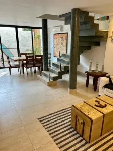 Sobrado com 5 Quartos para alugar, 200m² no Camburi, São Sebastião