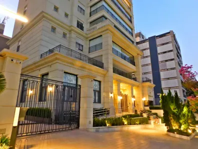 Apartamento com 3 Quartos à venda, 256m² no Cambuí, Campinas