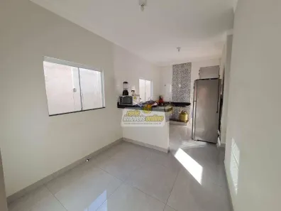 Casa com 2 Quartos à venda, 91m² no Loteamento Antônio Caiado, Uberaba