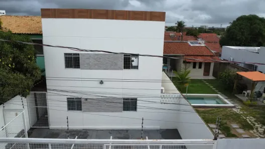Apartamento com 2 Quartos para alugar, 10m² no Getúlio Vargas, Aracaju