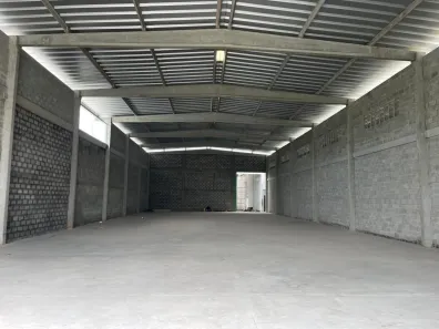 Galpão/Depósito/Armazém para alugar, 900m² no Cassange, Salvador
