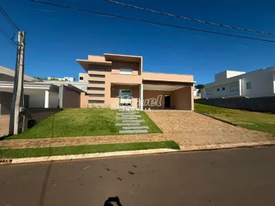 Casa de Condomínio com 3 Quartos para alugar, 269m² no Morato, Piracicaba