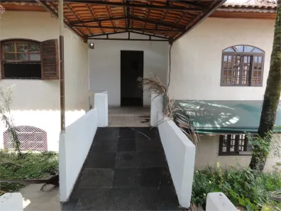 Casa com 4 Quartos para alugar, 200m² no Vila Albertina, São Paulo