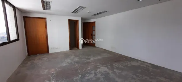 Sala Comercial para alugar, 38m² no Boa Vista, Porto Alegre