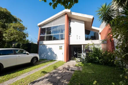 Casa com 3 Quartos à venda, 284m² no Três Vendas, Pelotas
