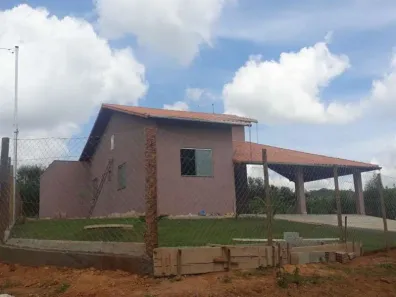 Fazenda/Sítio com 3 Quartos à venda, 1200m² no Quinducha, Sete Lagoas