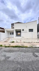 Imóvel Comercial com 3 Quartos para venda ou aluguel, 191m² no Vila Teixeira, Salto