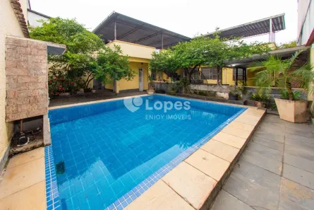 Casa com 4 Quartos à venda, 347m² no Freguesia (Jacarepaguá), Rio de Janeiro