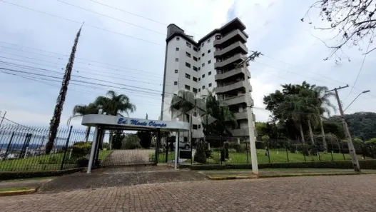 Apartamento com 3 Quartos para alugar, 340m² no Santo Inácio, Santa Cruz do Sul