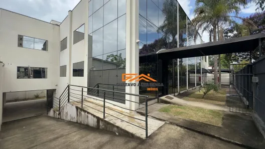 Prédio Comercial para alugar, 1280m² no Vila São Sebastião, Valinhos
