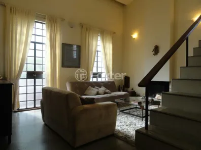 Casa com 3 Quartos à venda, 370m² no Centro, Santa Maria