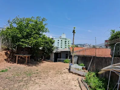 Lote/Terreno à venda, 690m² no Canto, Florianópolis