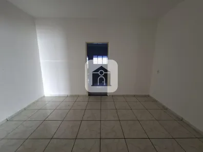 Casa com 3 Quartos para alugar, 156m² no Jardim Canaã, Uberlândia