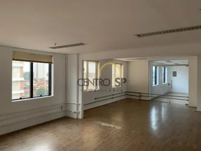 Sala Comercial à venda, 236m² no Vila Santo Antônio, Bauru