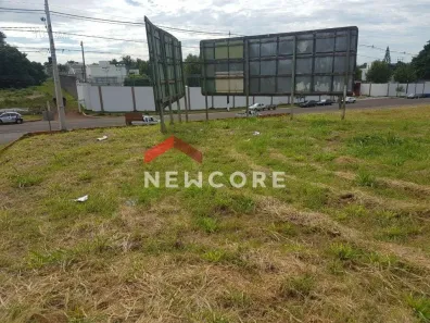 Lote/Terreno à venda, 661m² no Conjunto Habitacional Inocente Vila Nova Júnior, Maringá