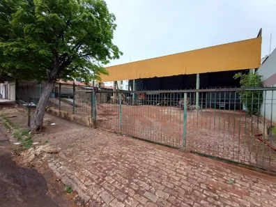 Galpão/Depósito/Armazém para alugar, 350m² no Nova América, Piracicaba
