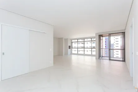 Apartamento com 3 Quartos à venda, 171m² no Água Verde, Curitiba