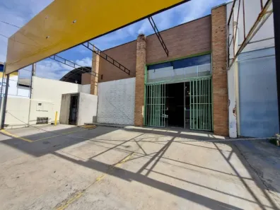 Ponto Comercial para alugar, 236m² no Vila Piza, Limeira
