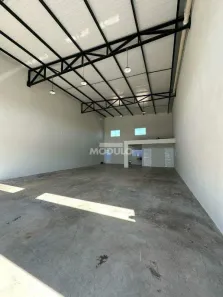 Galpão/Depósito/Armazém para alugar, 180m² no Jardim Holanda, Uberlândia