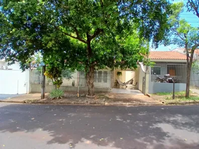 Casa com 3 Quartos à venda, 100m² no Jardim Botânico, Maringá