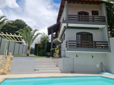Casa com 4 Quartos para alugar, 280m² no Jardim Paulista, Atibaia