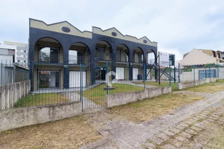 Prédio Comercial para alugar, 604m² no Cajuru, Curitiba