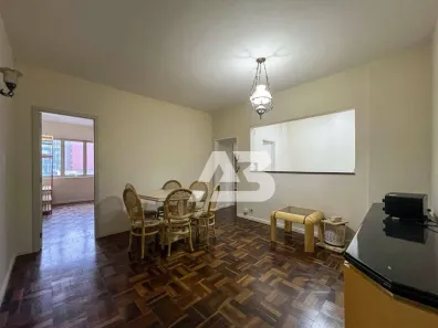 Apartamento com 2 Quartos para alugar, 78m² no Centro, Curitiba