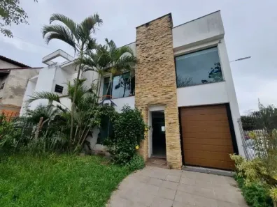 Imóvel Comercial com 3 Quartos para alugar, 265m² no Guarujá, Porto Alegre