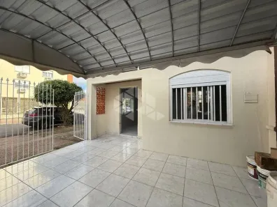 Casa com 2 Quartos para alugar, 50m² no Santa Maria Goretti, Porto Alegre