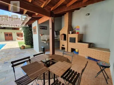 Sobrado com 4 Quartos para venda ou aluguel, 440m² no Jardim Dona Carmela, Atibaia