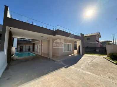 Sobrado com 5 Quartos à venda, 350m² no Balneário Currais, Matinhos