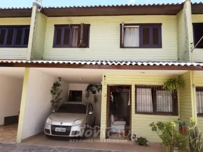 Sobrado com 3 Quartos à venda, 91m² no Nossa Senhora de Lourdes, Caxias do Sul