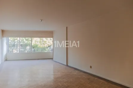 Apartamento com 3 Quartos para alugar, 147m² no Moinhos de Vento, Porto Alegre