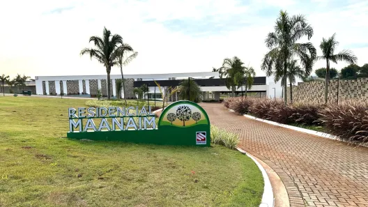 Lote/Terreno à venda, 1373m² no Loteamento Terras de Canaã, Cambé