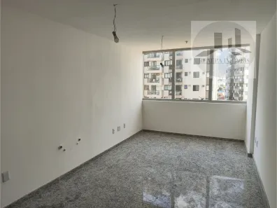 Sala Comercial para alugar, 22m² no Todos os Santos, Rio de Janeiro