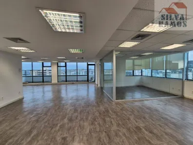 Sala Comercial para alugar, 173m² no Indianópolis, São Paulo