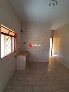 Casa com 1 Quarto para alugar, 45m² no Parque Xangri-Lá, Contagem