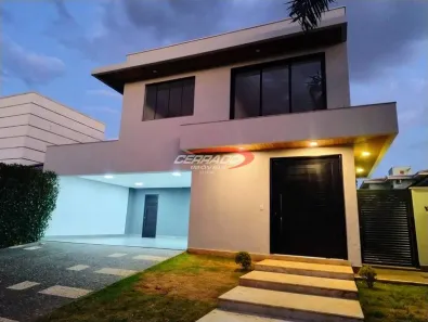 Casa de Condomínio com 4 Quartos para alugar, 320m² no Jardins Madri, Goiânia