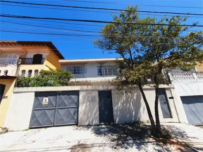Sobrado com 3 Quartos à venda, 200m² no Vila Tiradentes, São Paulo