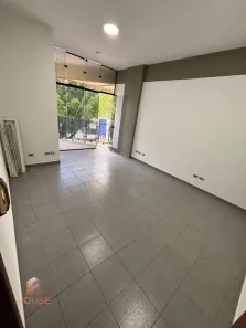 Sala Comercial para alugar, 25m² no Vila Flora Regina, Arujá